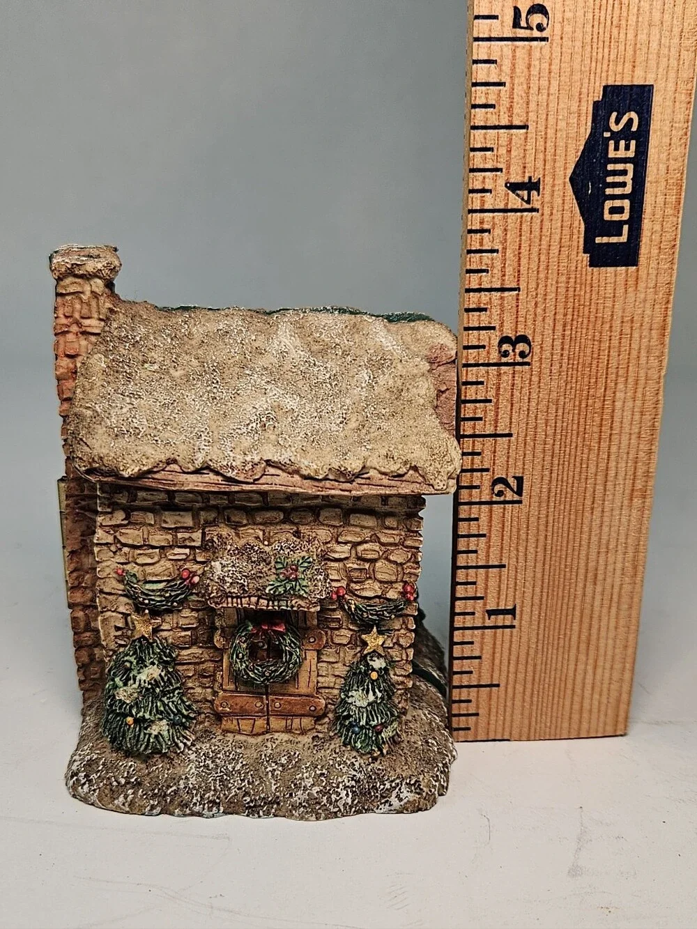 Windsor Collection 25446 Resin Hinged Cottag Stone Holiday Cottage